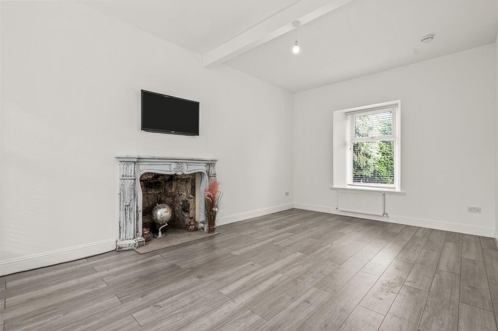 House in Falkirk - View 4