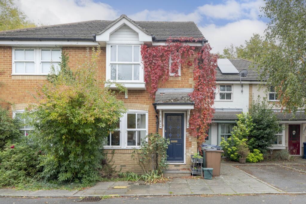 Main image of property: Prestwich Place, Oxford, OX2