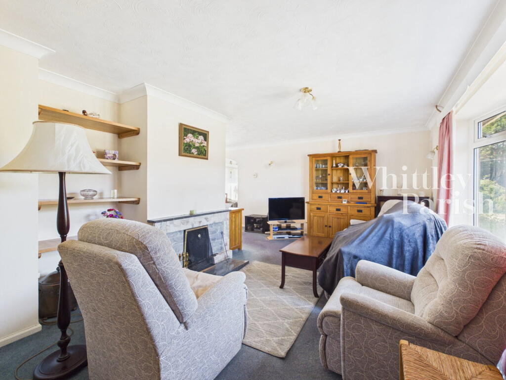 House in Breckland, Garboldisham - More