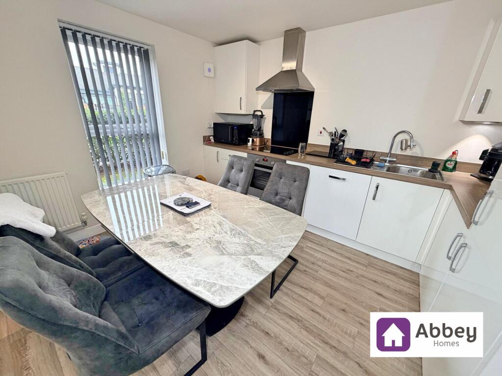 Apartment in Blaby, Lubbesthorpe - View 2