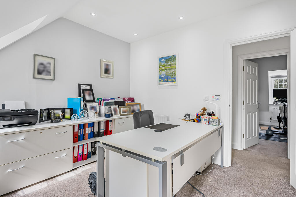 Additional image 23 of Boyes Crescent, London Colney, AL2