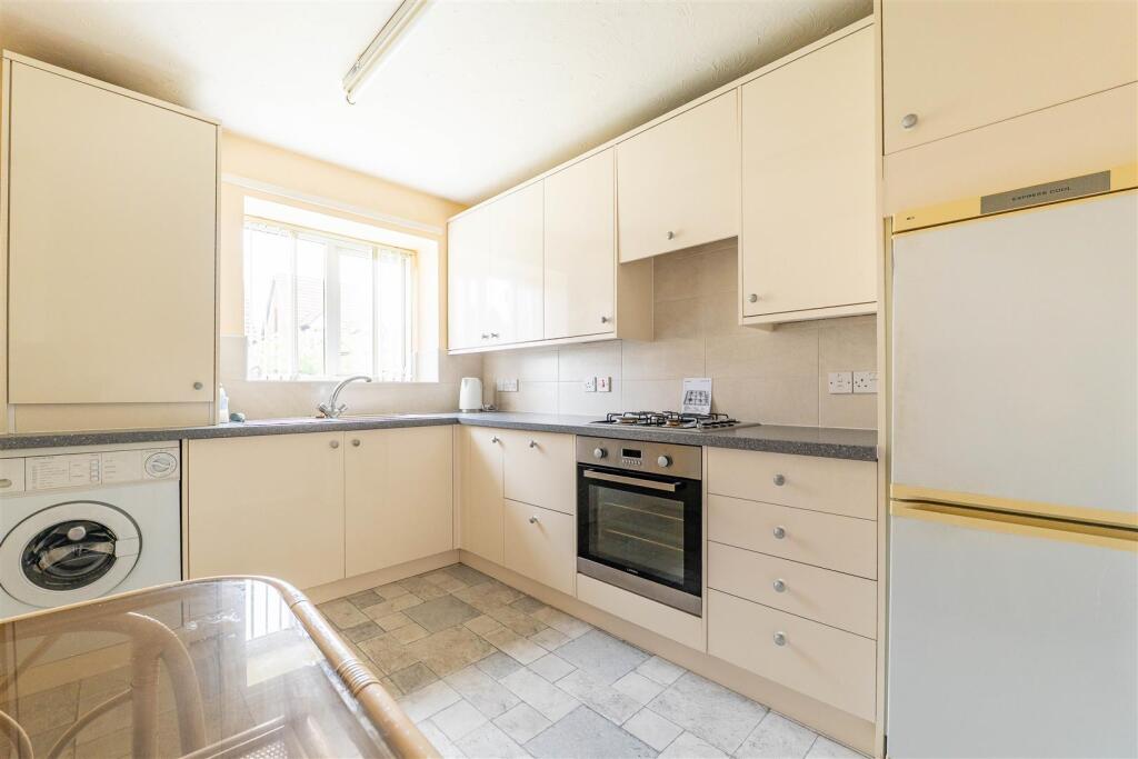 Langstone Close, Horwich, Bolton - View 3