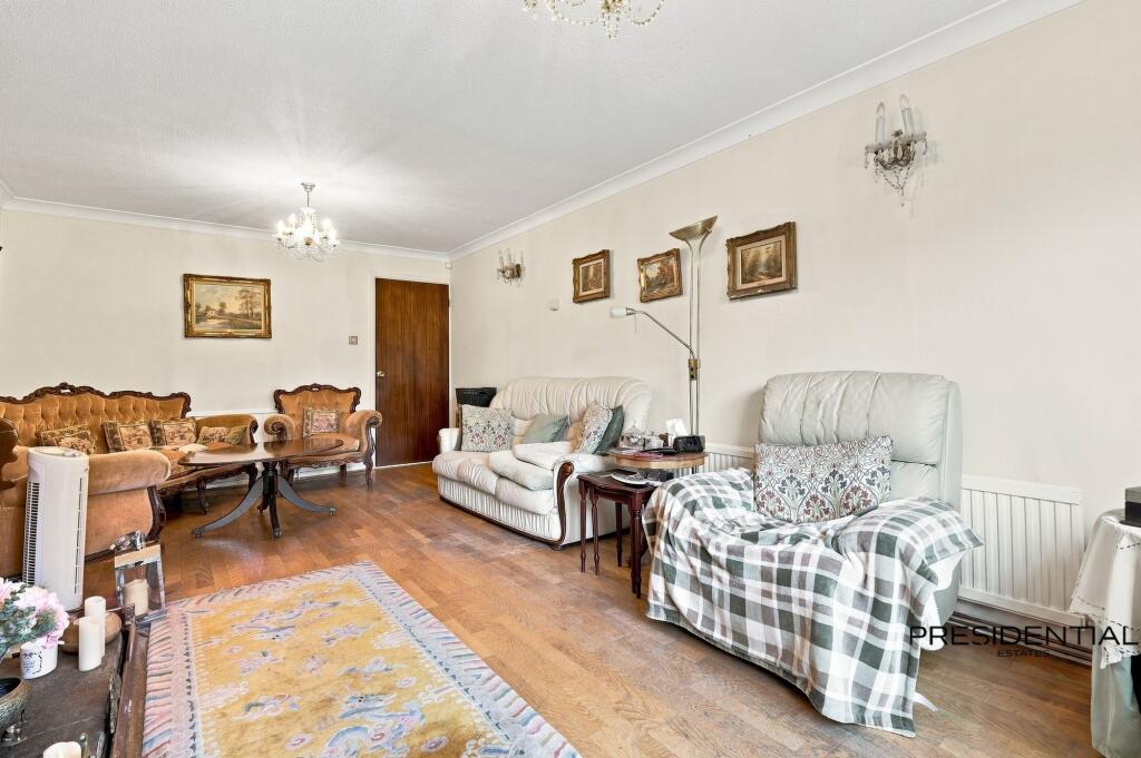 House in Epping Forest, Loughton - View 5