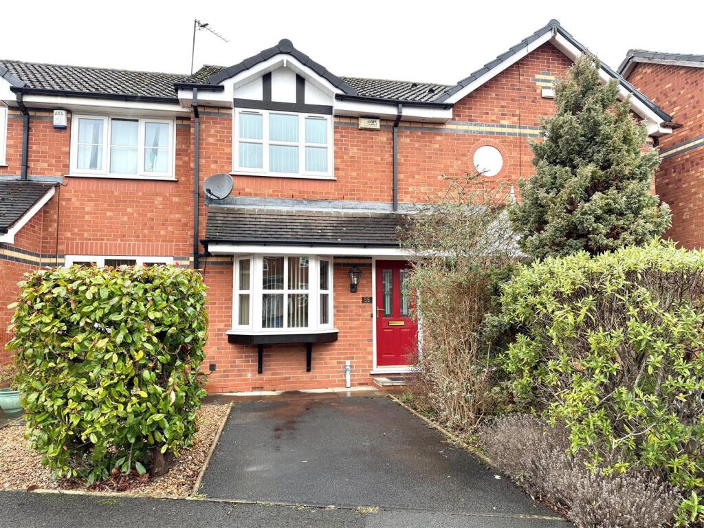 Main image of property: Gordon Road, Monton, Manchester