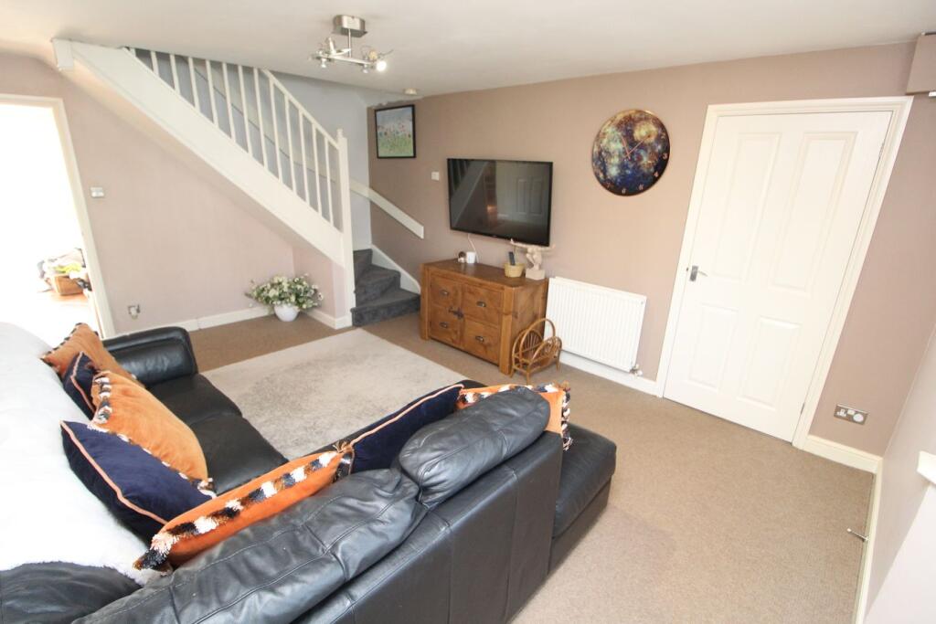 House in Whetstone - View 4