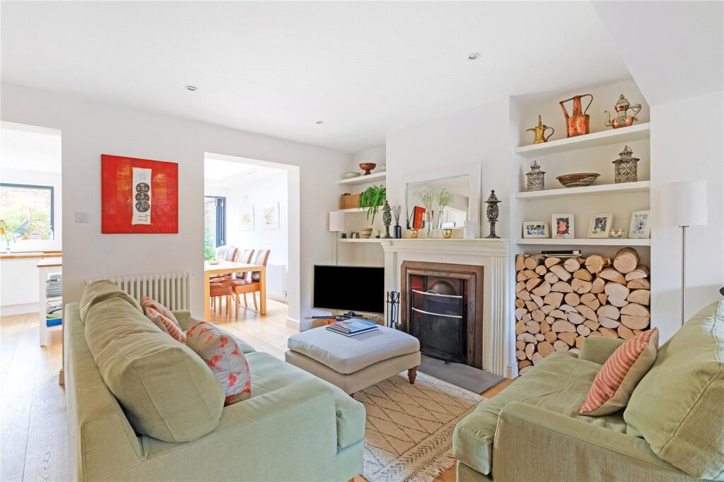 Station Road, Marlow, Buckinghamshire, SL7 photo 3