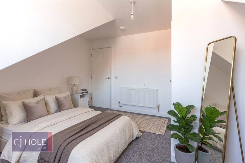 Apartment in Bristol - View 2