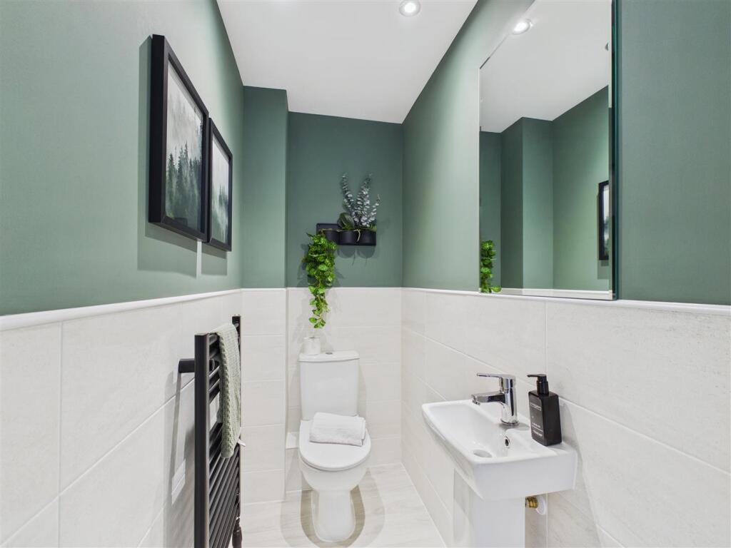 House in Stockton-on-Tees, Redcar and Cleveland - More