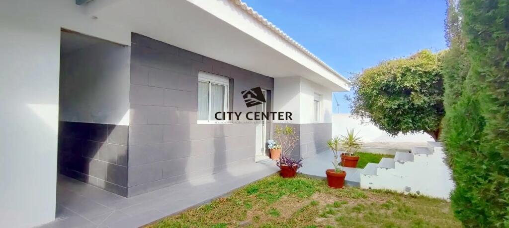 Main image of property: Canary Islands, Tenerife, Arico
