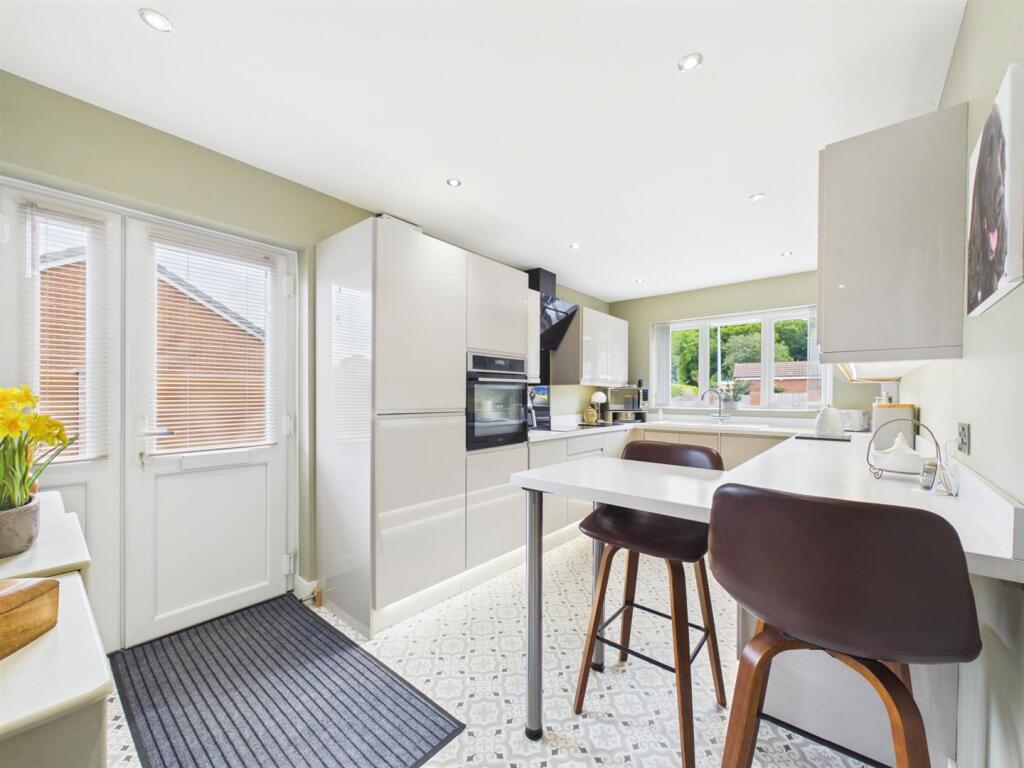 House in York - View 3