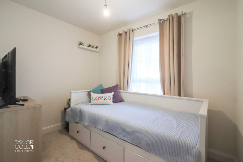 Additional image 20 of Dashwood Close, Tamworth