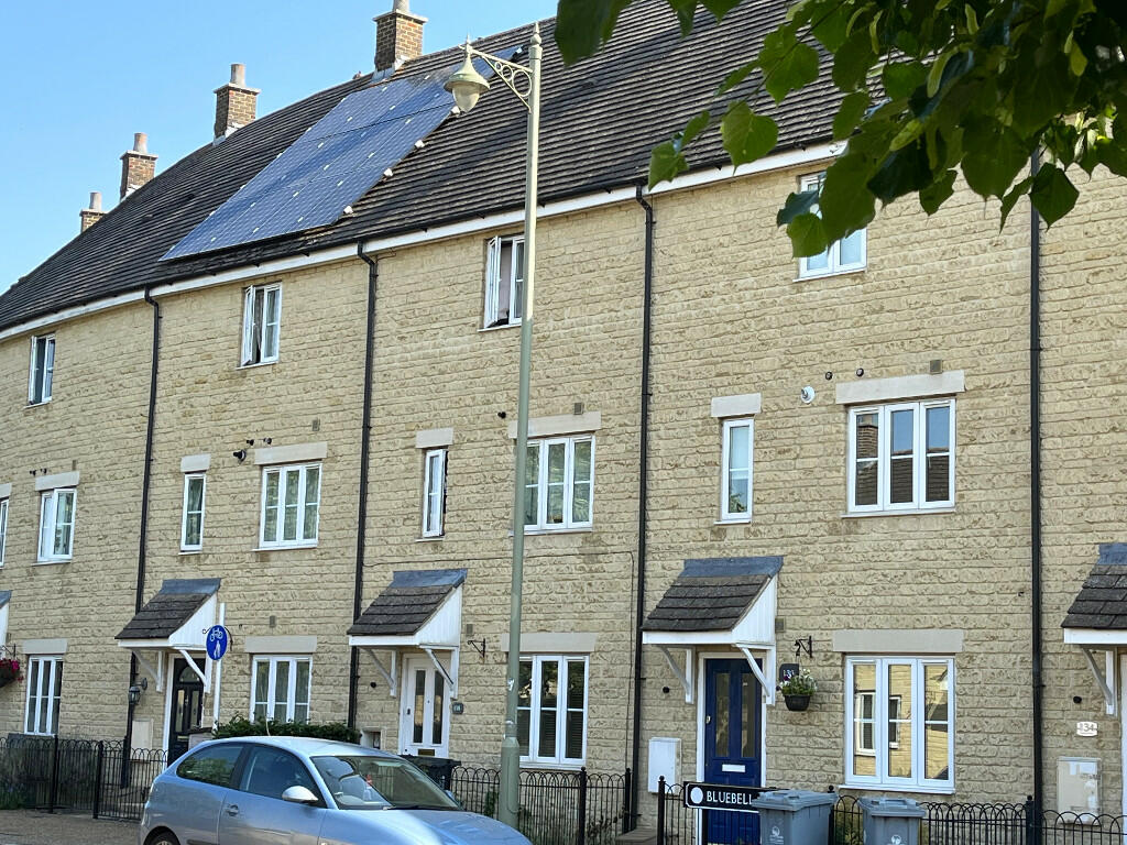 Main image of property: Bluebell Way, Carterton, Oxfordshire, OX18