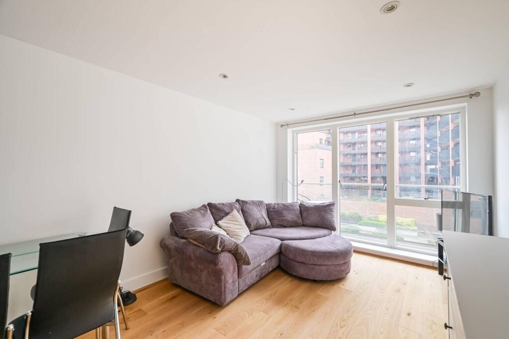 Main image of property: Yeo Street, E3, Bow, London, E3