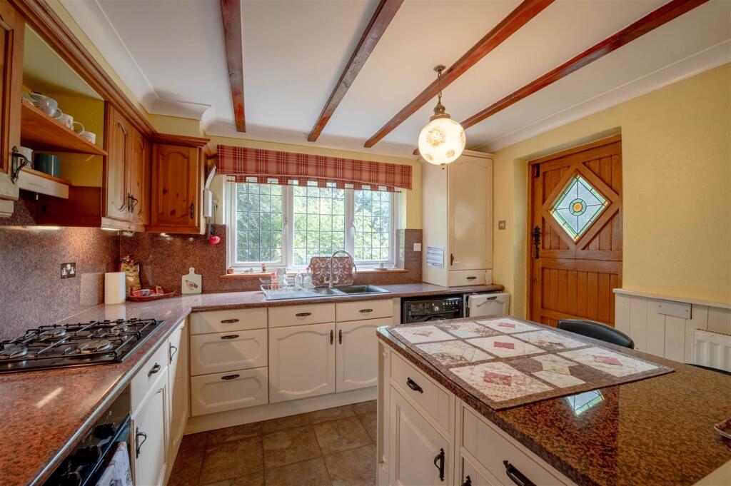 House in Higham Ferrers, North Northamptonshire - View 5