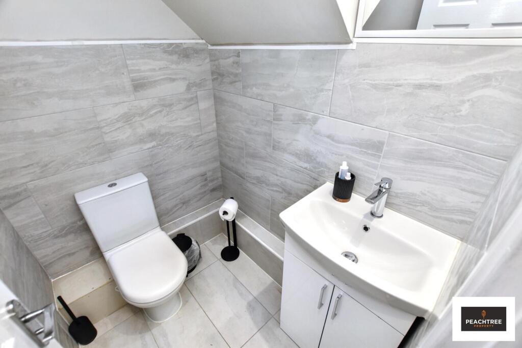 House in Paisley, Renfrewshire - View 4