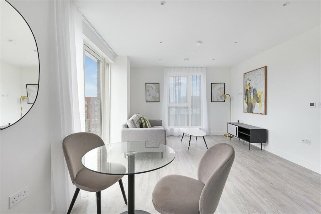 Main image of property: Clovelly Road, Hounslow, TW3