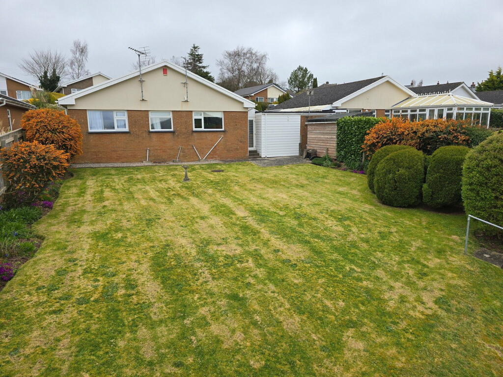 Moor View, North Tawton, EX20 2HW photo 2