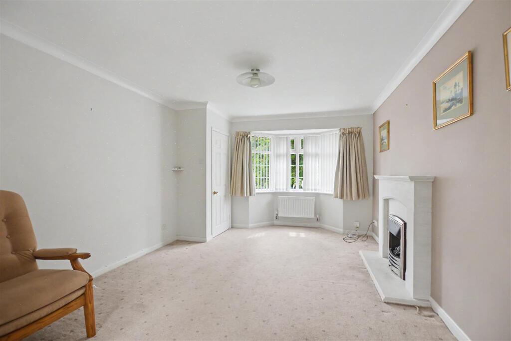 House in Nottingham, Trowell - View 2