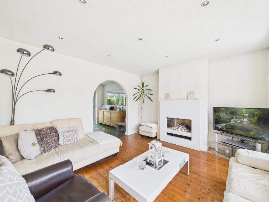 House in South Derbyshire, Willington - View 5