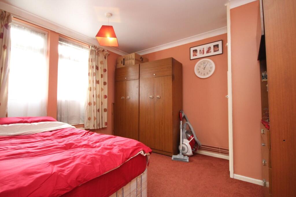 Main image of property: Oldchurch Gardens, Romford, RM7