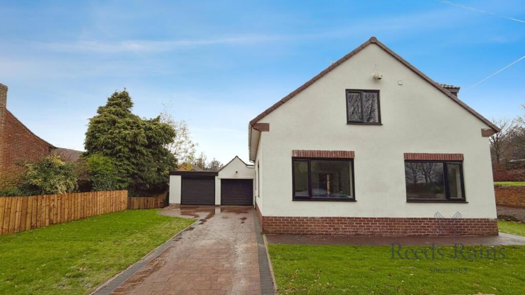 House in Durham - View 2