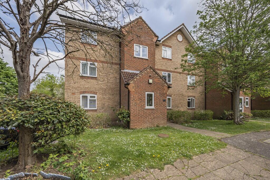 Main image of property: Gainsborough Road, Hayes