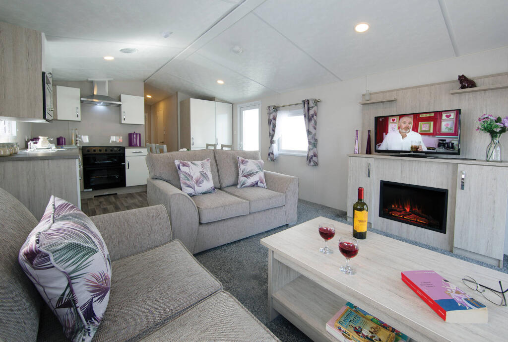 Three Bed Delta Saffron , Silver Carrs Coastal Park, Amble, Morpeth, Northumberland, NE65 0JR - View 2