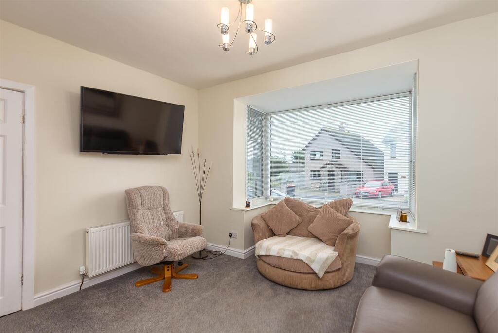 House in Morecambe, Middleton - View 4