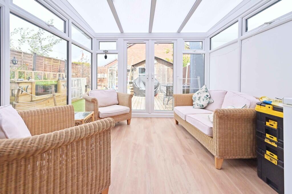 House in Stoke-on-Trent - More