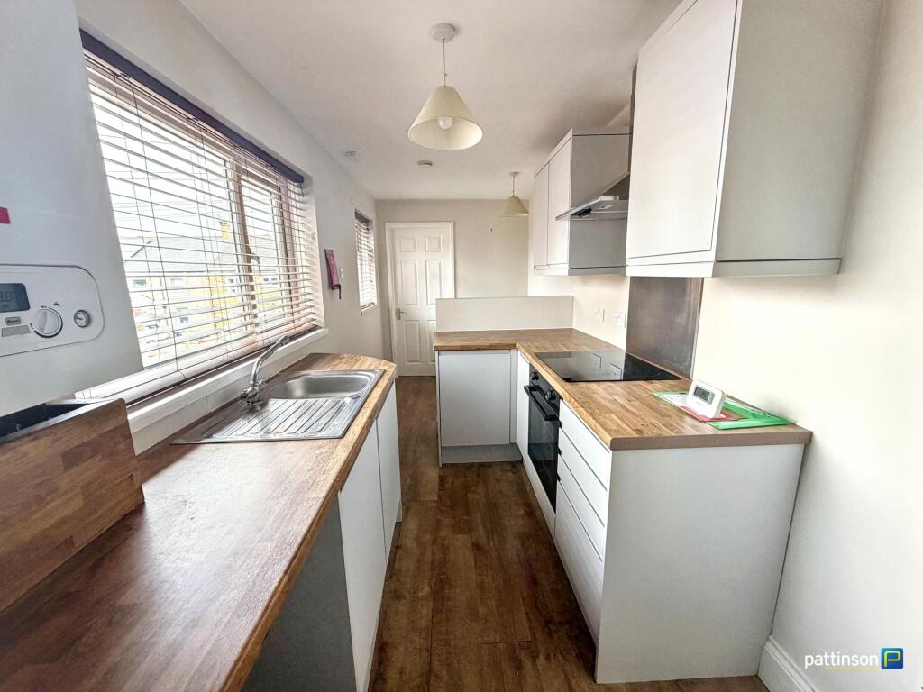 Apartment in Newcastle upon Tyne - View 2