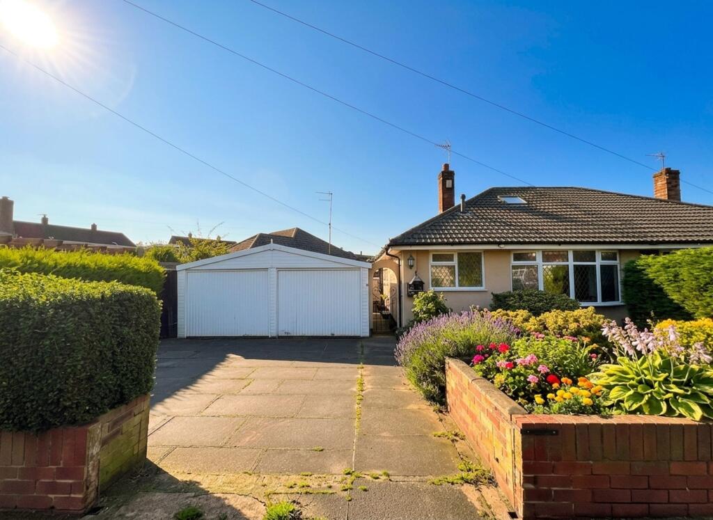 Main image of property: Thornes Moor Road, Wakefield, WF2