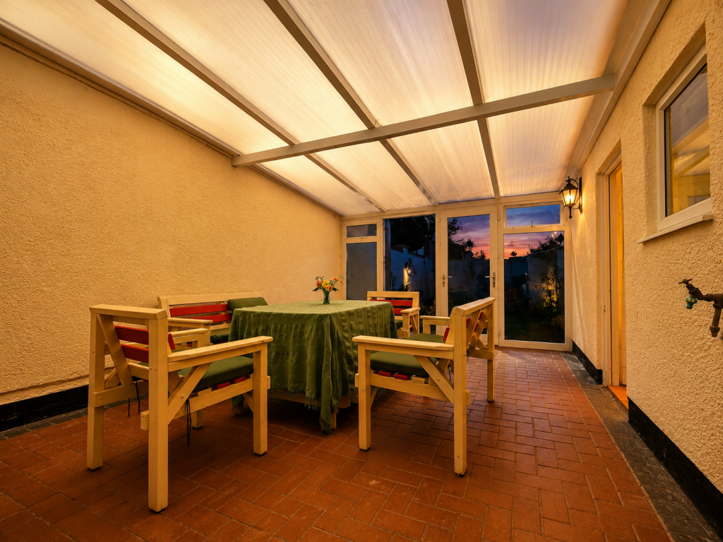 House in Peterborough, New Fletton - View 5