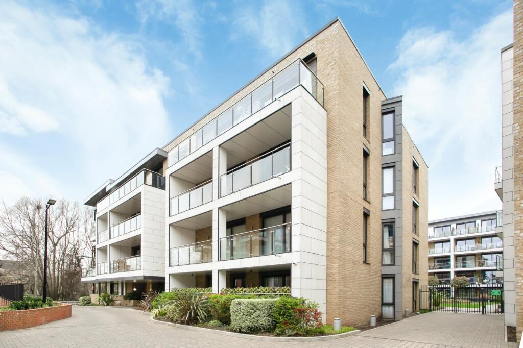 Main image of property: George View House, 36 Knaresborough Drive, London, SW18