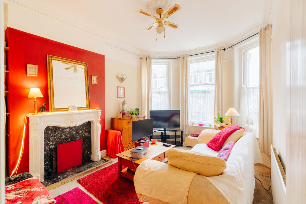 Main image of property: Zetland Road, Redland, Bristol, BS6 7AD