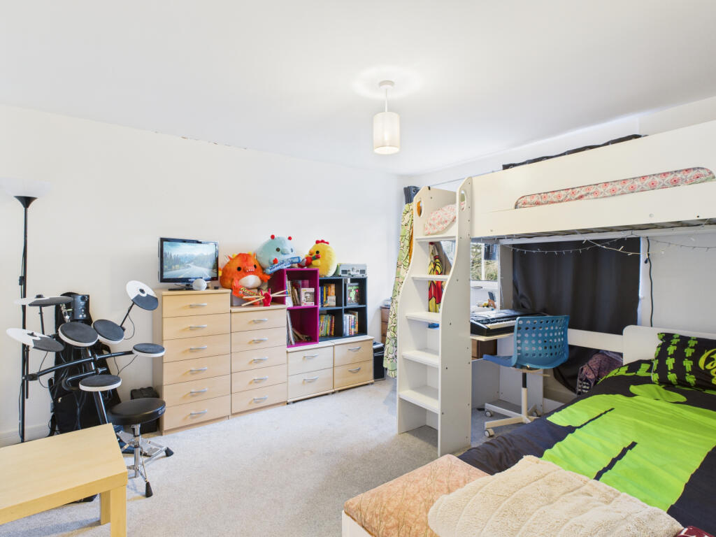 Rickman Close, Woodley - View 4