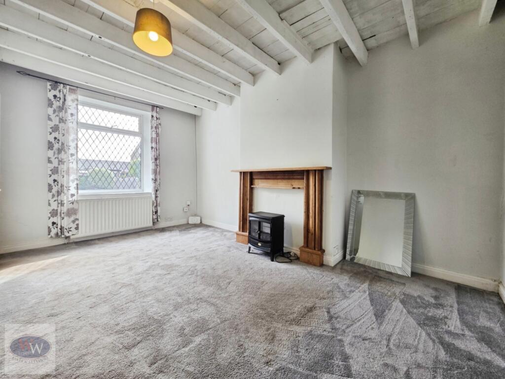 East Parade, Baildon, BD17 6LY photo 4