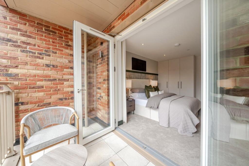 Apartment in Tonbridge - View 4