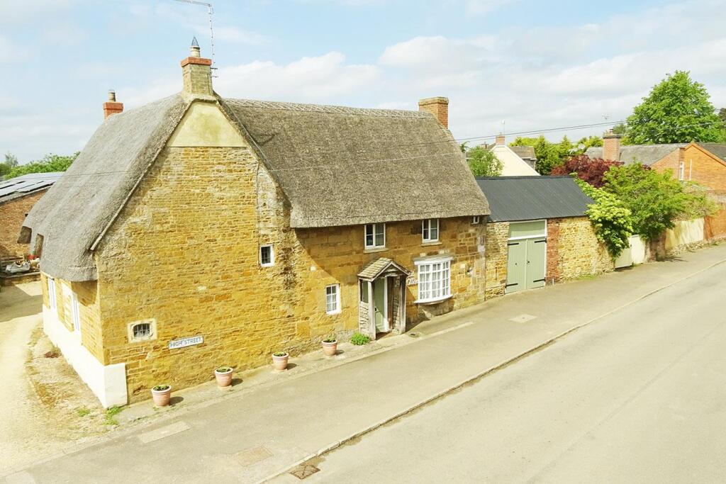 3-bed detached on High Street, Great Easton, Market Harborough, £600,000