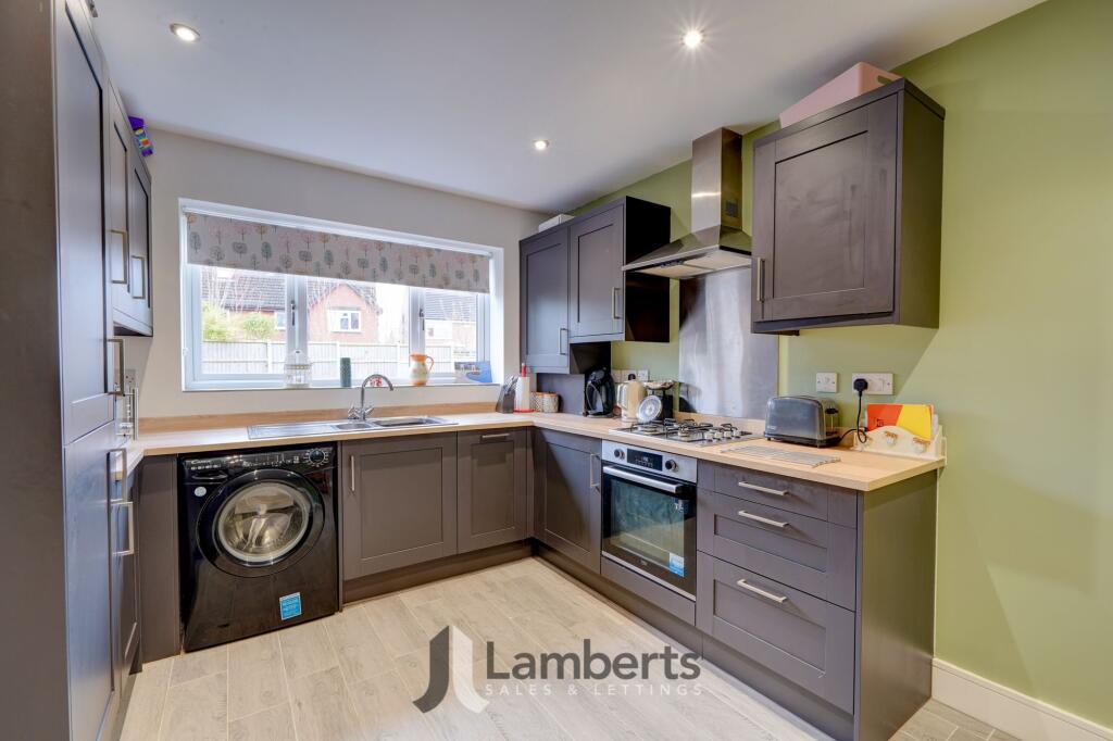 Additional image 2 of Royal Oak Drive, Studley, B80