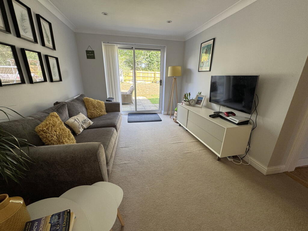 Moorhen Way, Buckingham photo 4