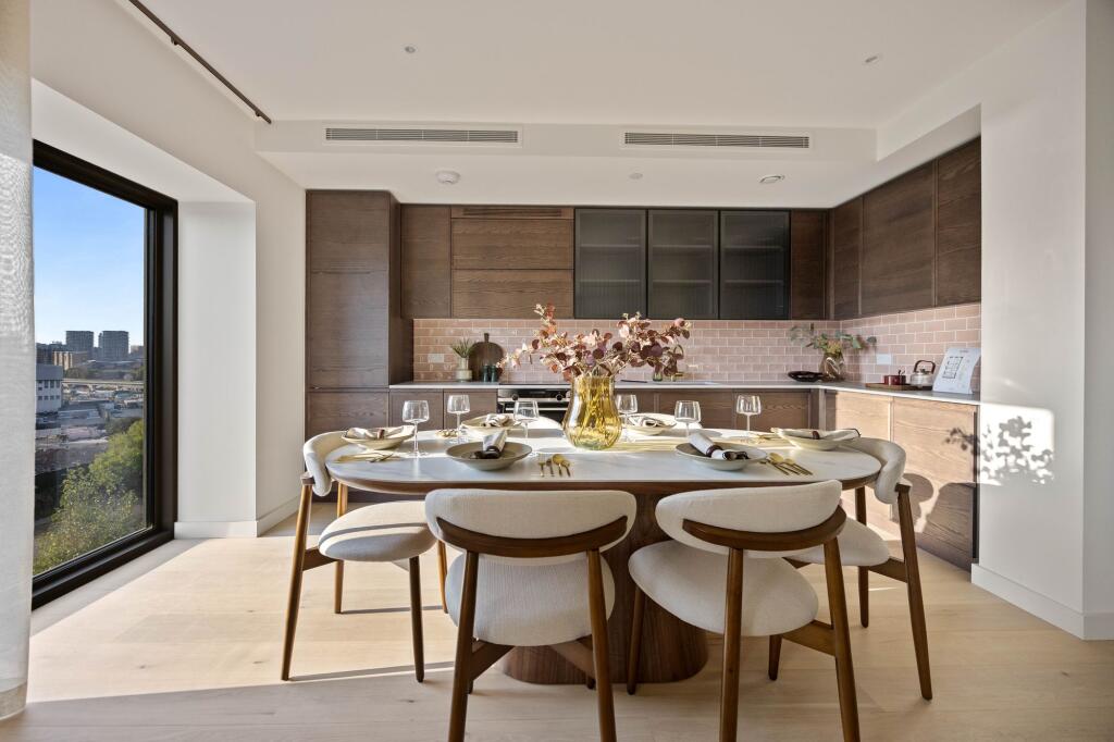 Apartment in London - View 3