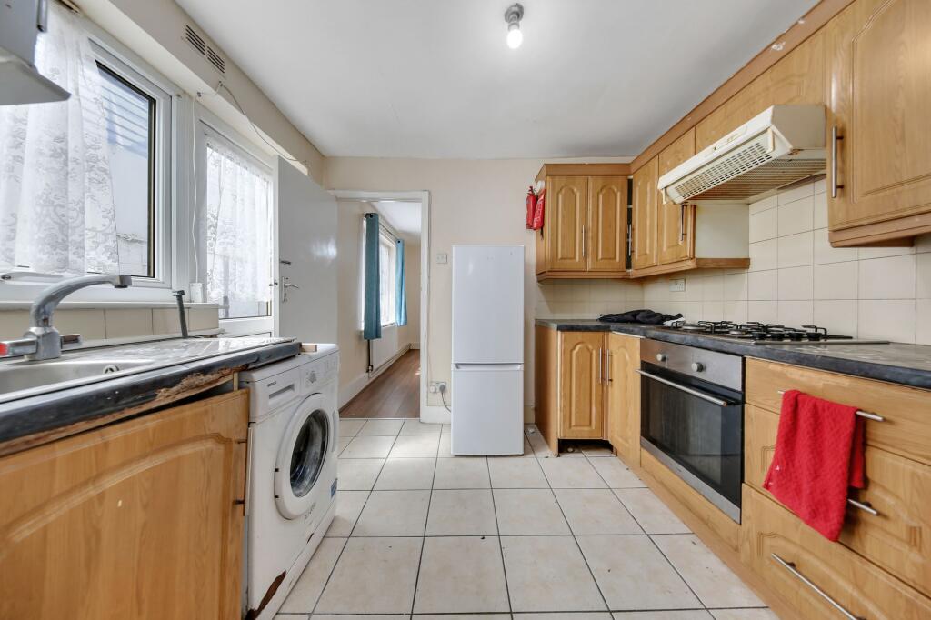 Apartment in London, Plaistow - View 5