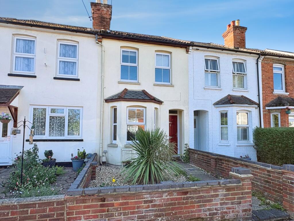 House in Rushmoor, East End, North Town