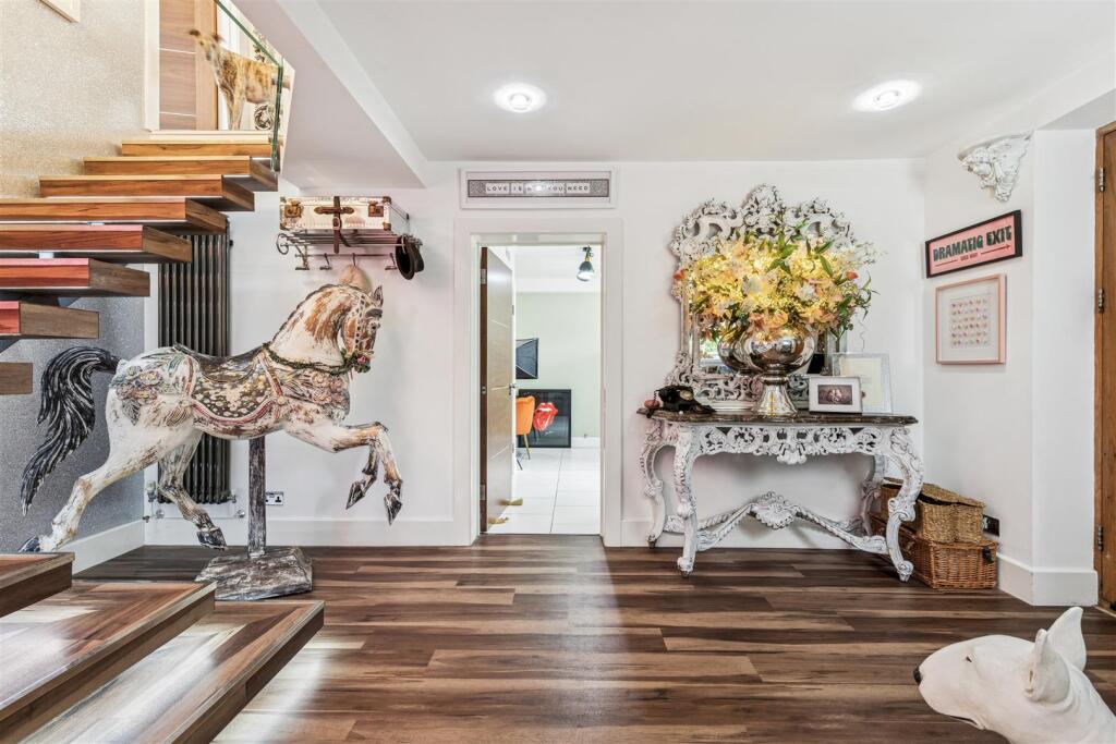 House in Letchworth, The Grange Estate, Jubilee Industrial Centre - More
