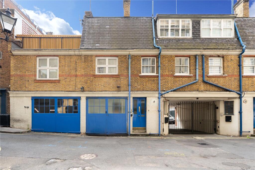 2 bedroom mews property for rent