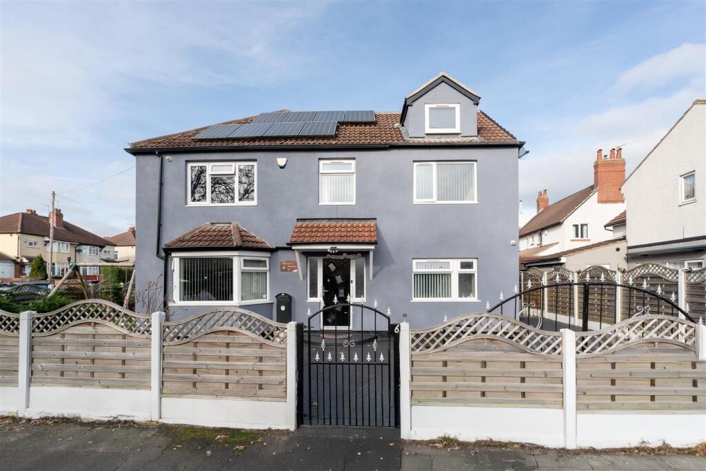 Main image of property: East Moor Road, Roundhay