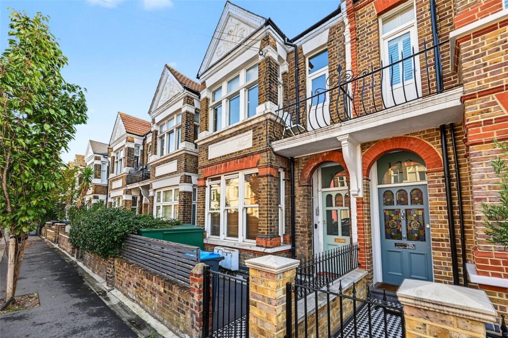 Apartment in London, Brondesbury Park, Brondesbury - View 3