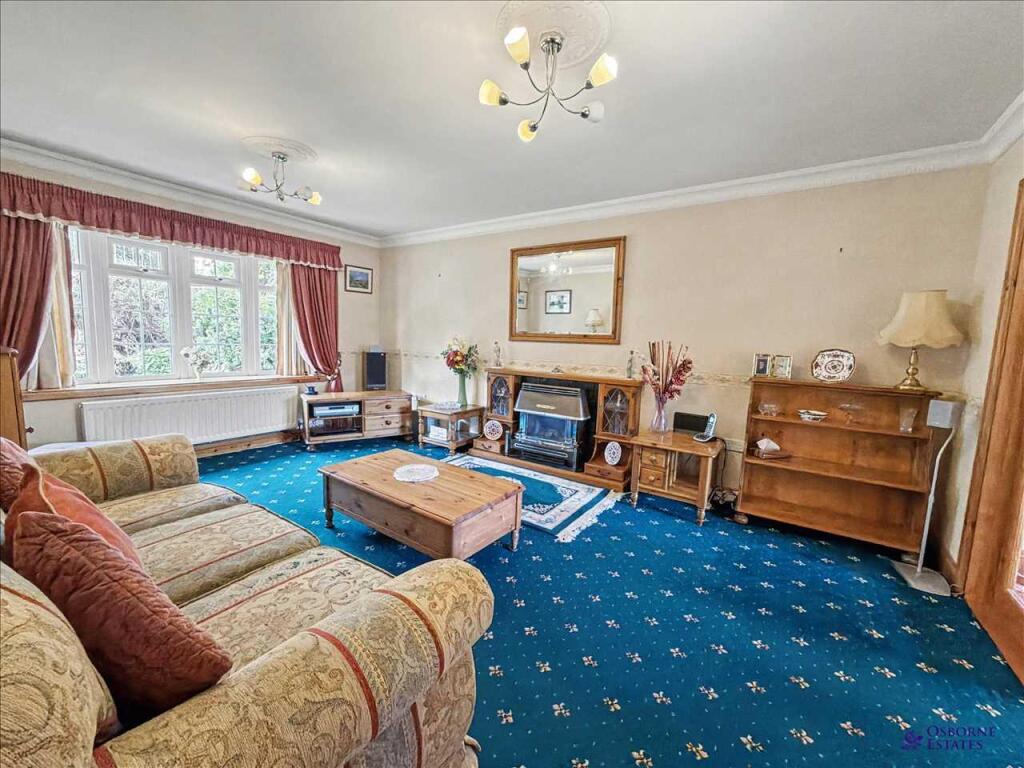 House in Tonypandy - View 5