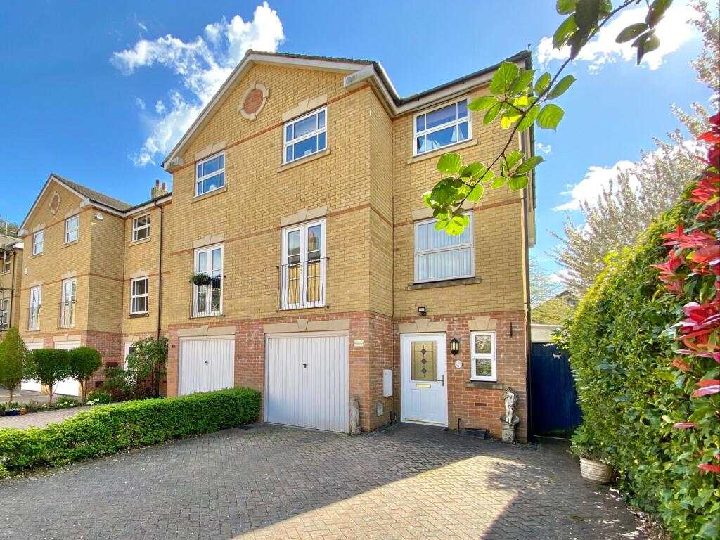 Kings Mews 31 Poole Road, Westbourne, BH4