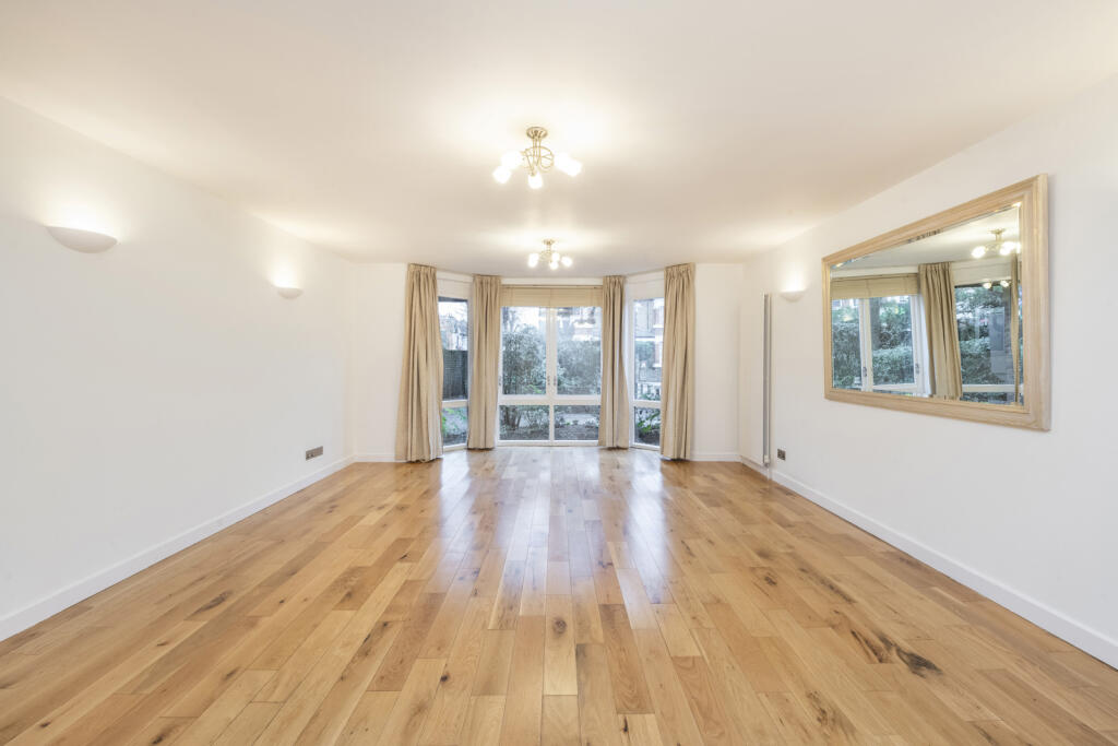 Apartment in London - More